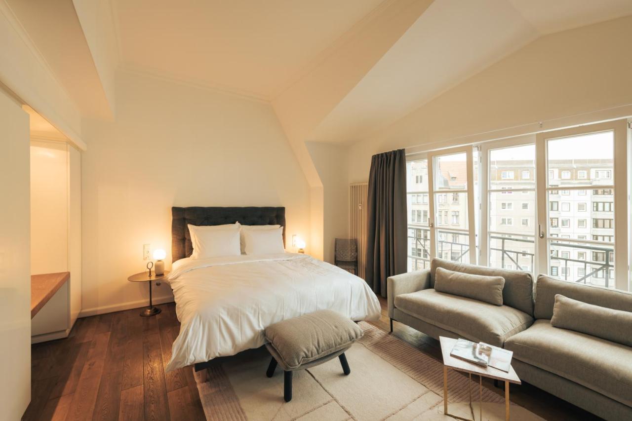 Bob W Mitte 4* Berlijn
